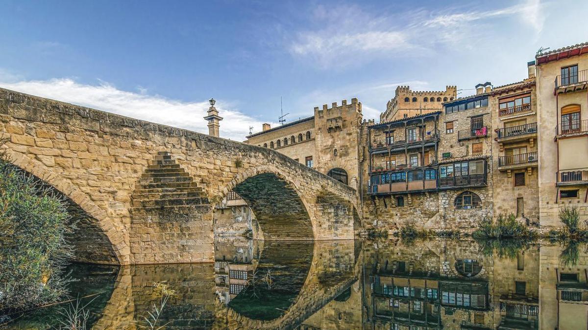 Nos adentramos en este precioso pueblo de Aragón
