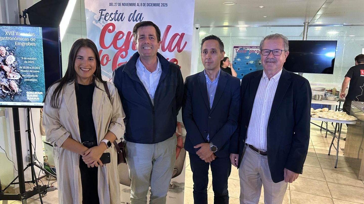 La jornada gastronómica La Cocina del Mar, que ofrece Emgrobes en la sala mirador de la lonja de contratación grovense.