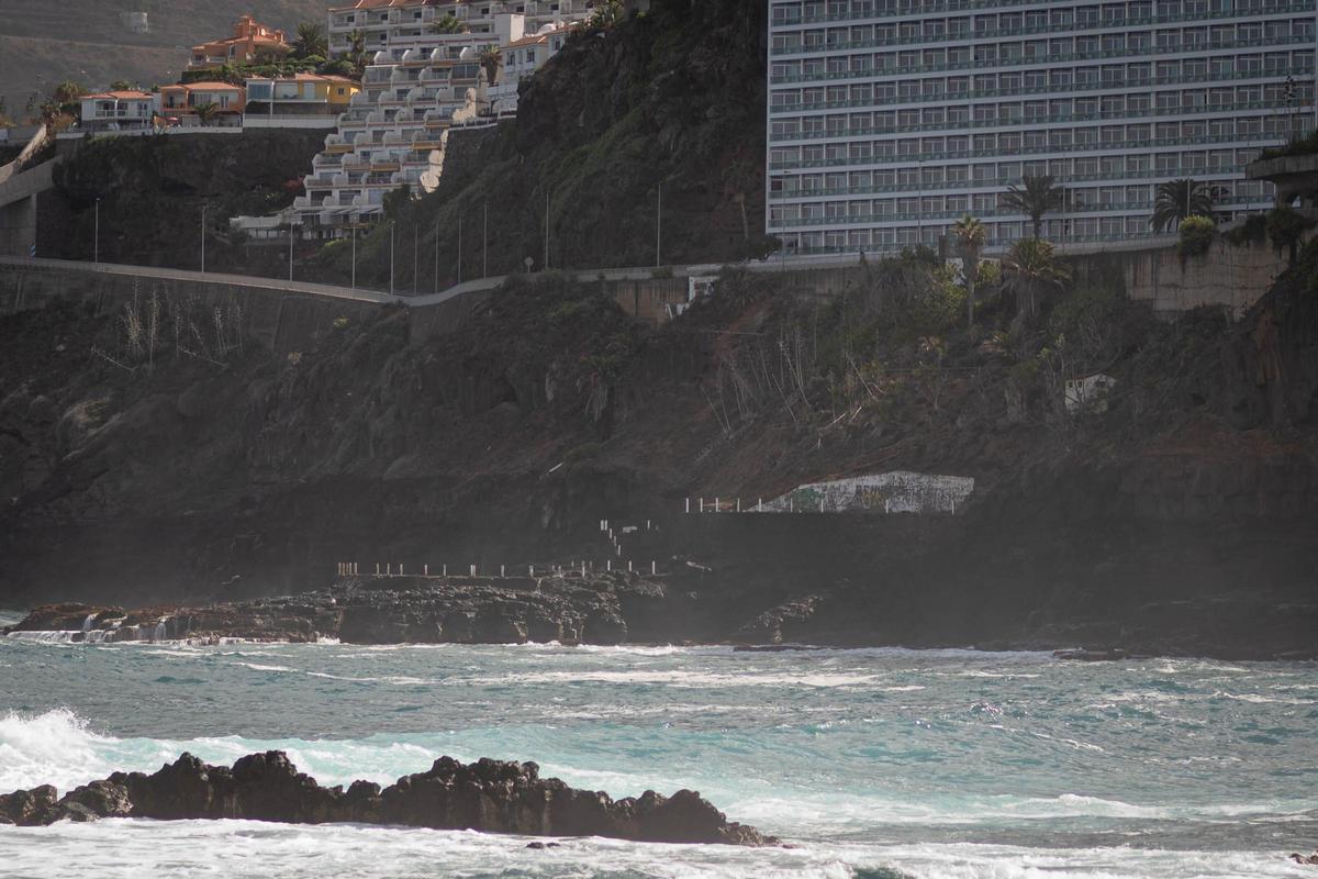 Piscina natural Laja de la Sal