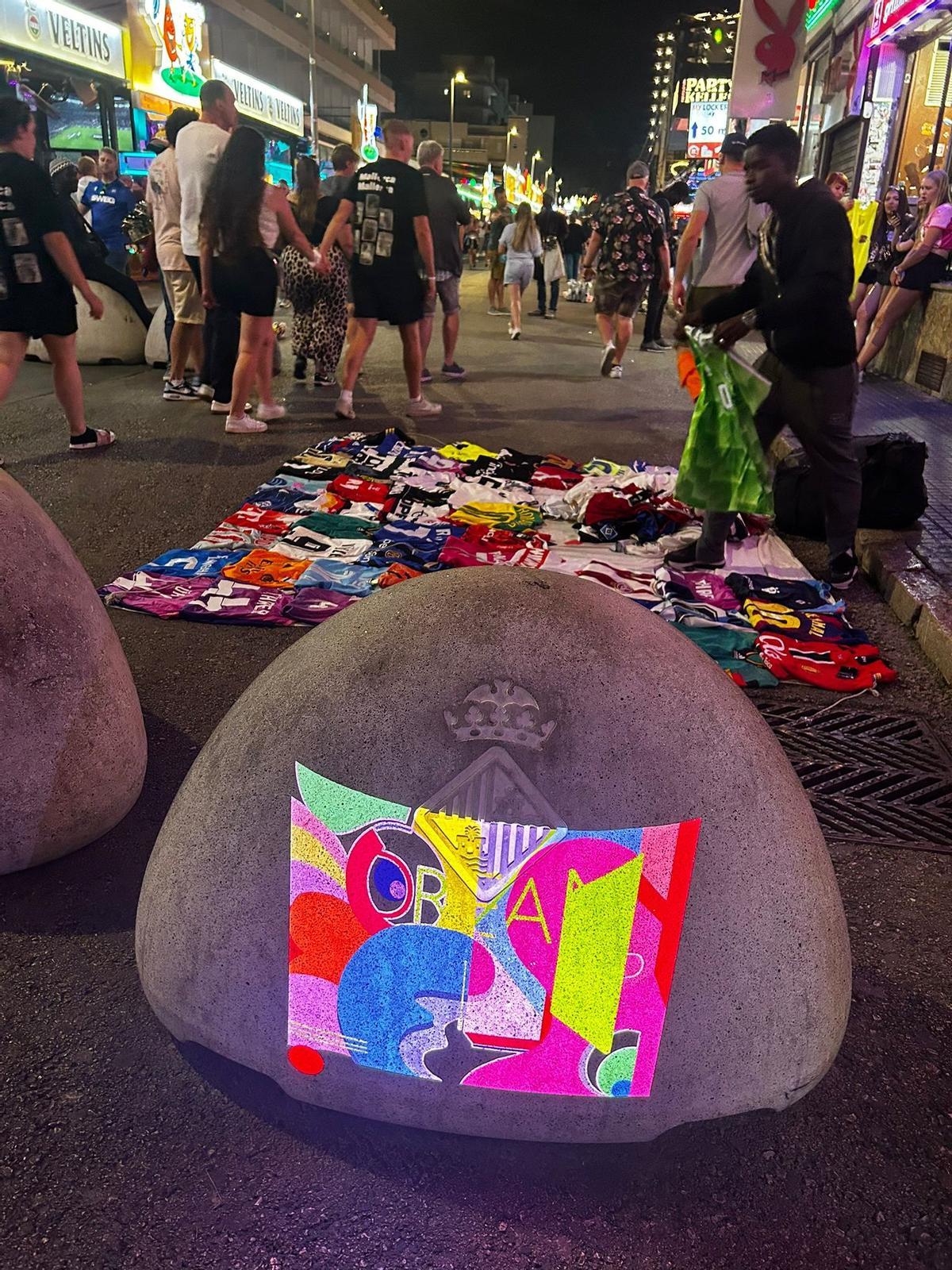 Una de las proyecciones de 'Dreamland' en s'Arenal.