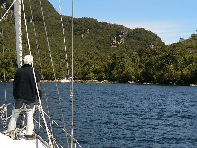 Isla Traiguén vista desde el barco del propietario