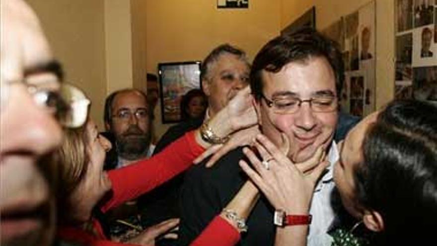 Vara amplía el poder del PSOE con dos escaños más de los que tenía