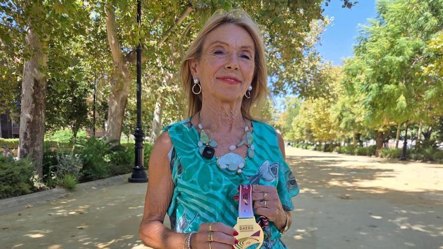 Pepi Sánchez, la antequerana de 76 años que halló en el atletismo un refugio: "Soy campeona del mundo, sueño realizado"