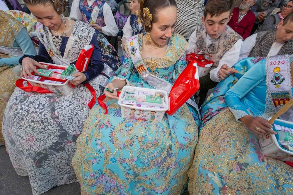 Cabalgata de disfraces de las Fallas de Gandia