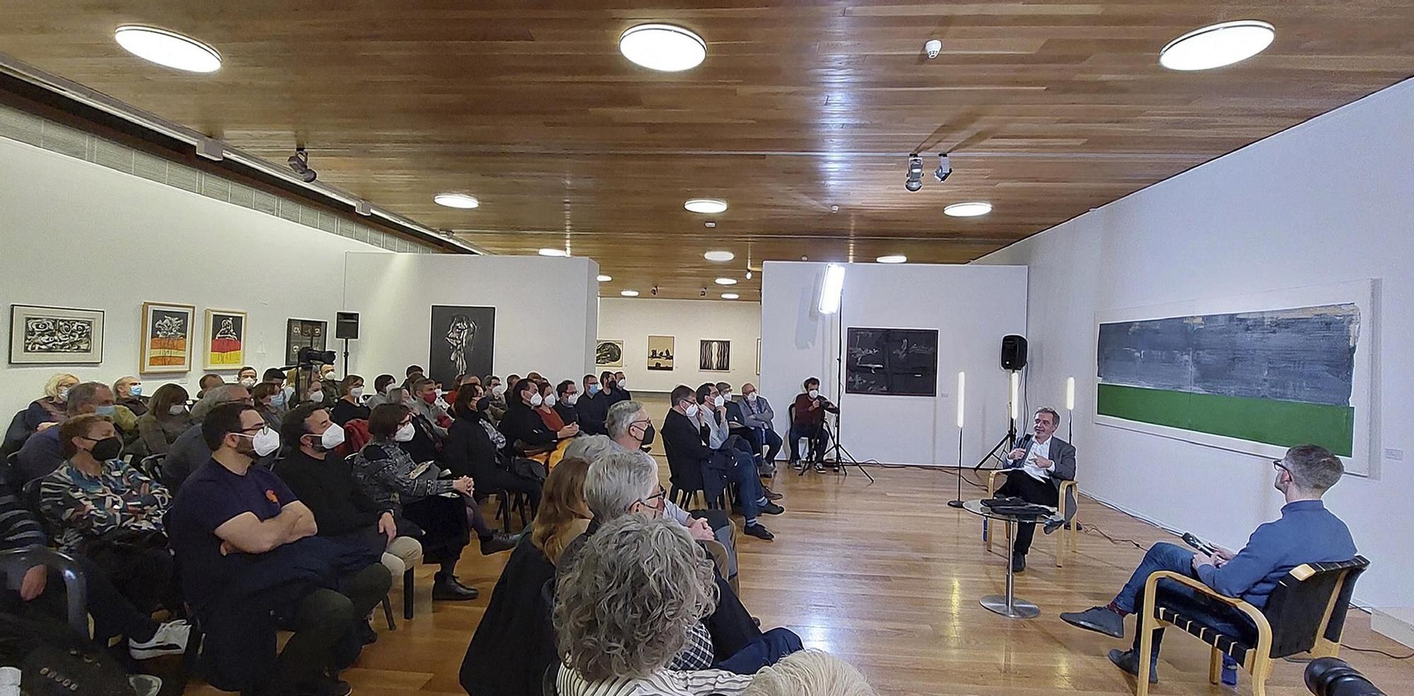 El Institut Valencià de Cultura (IVC) promueve este ciclo de charlas con personalidades del ámbito cultural nacional.