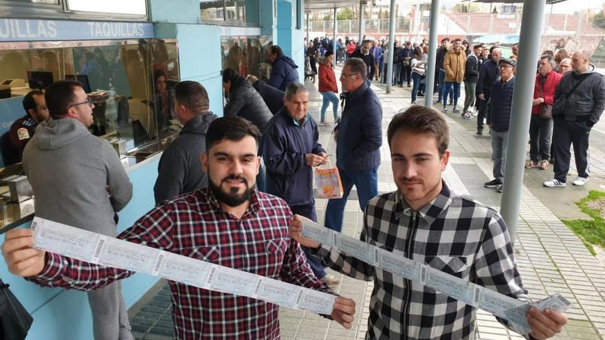 Celta de Vigo - Sevilla | Largas colas en Balaídos para conseguir una entrada