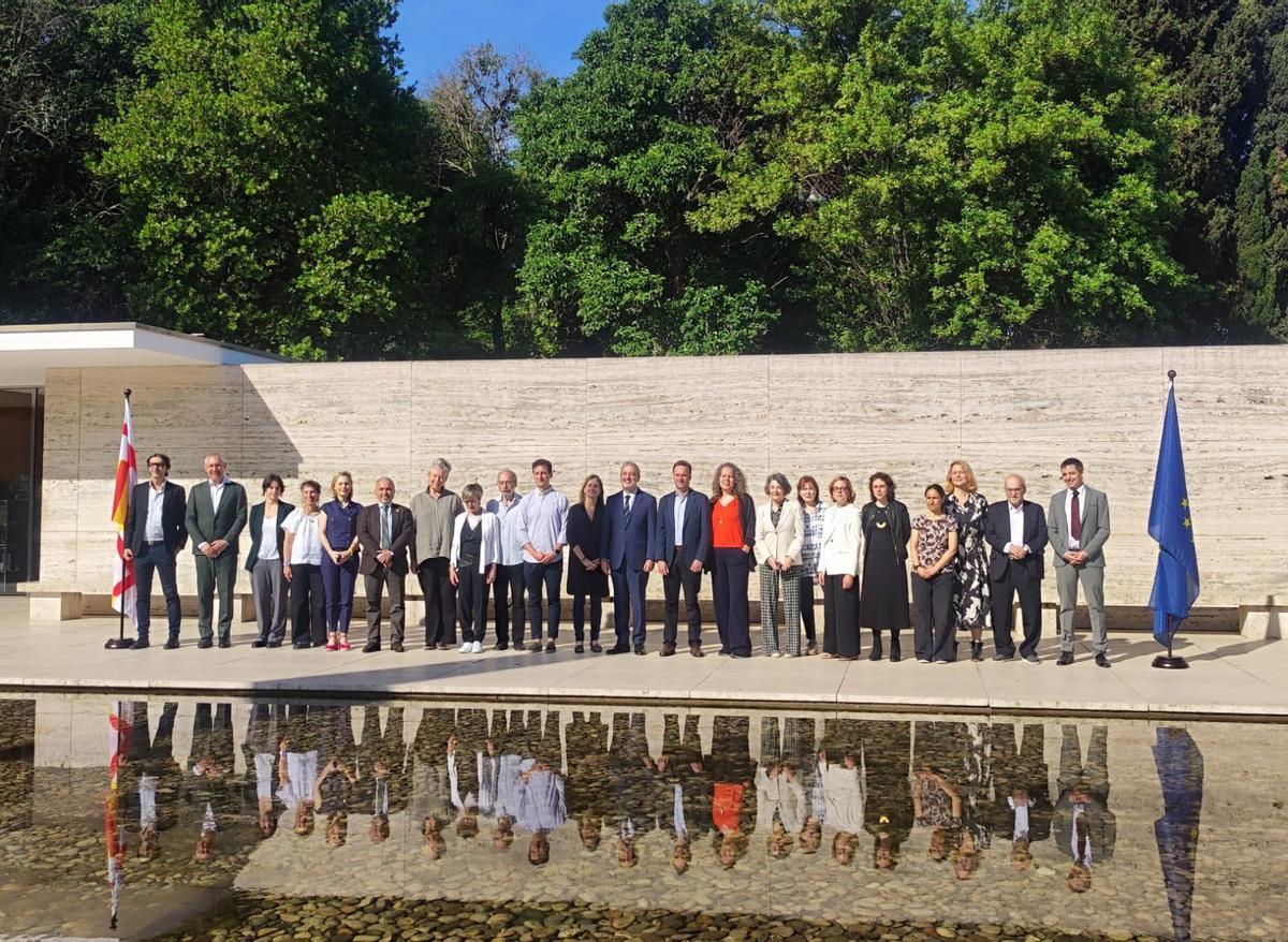 Primera sesión del grupo de expertos 'Europa Pròxima', impulsado por el Ayuntamiento de Barcelona, el Cidob y la Fundación Catalunya Europa.