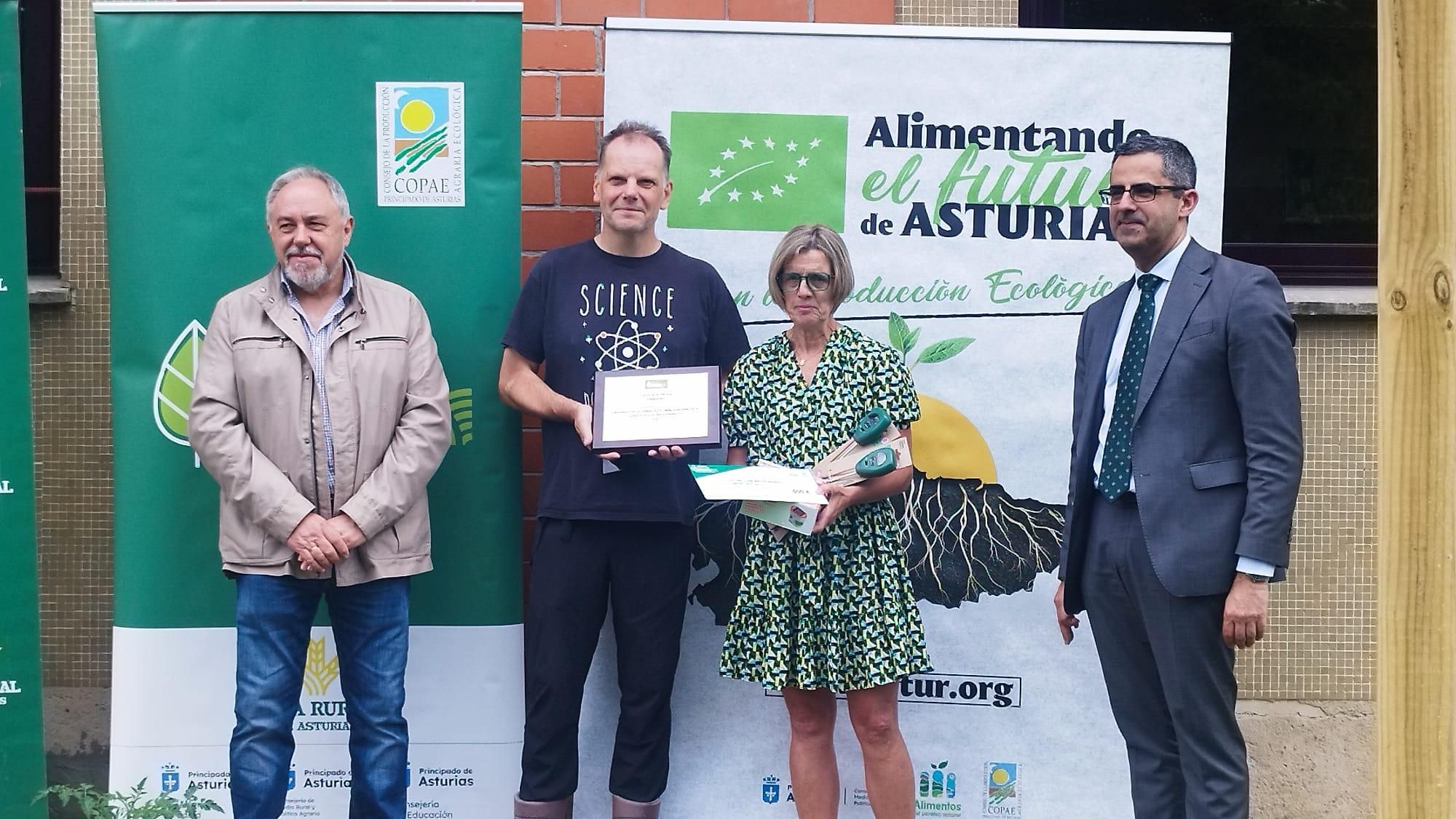 Medalla de Innovación para el huerto escolar del CEIP L'Ablanu de Infiesto