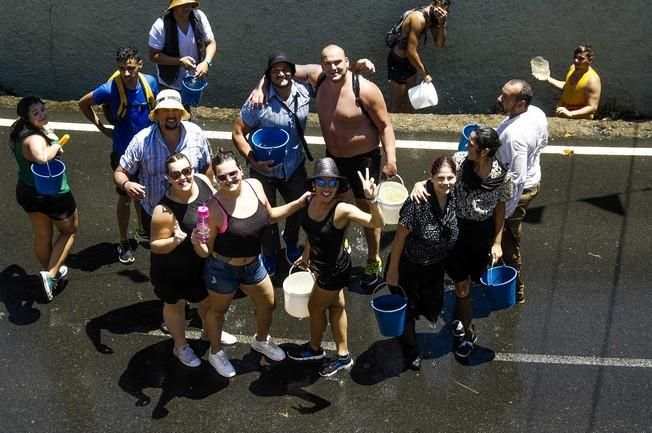 TRAIDA DEL AGUA 2016. LOMO MAGULLO. TELDE