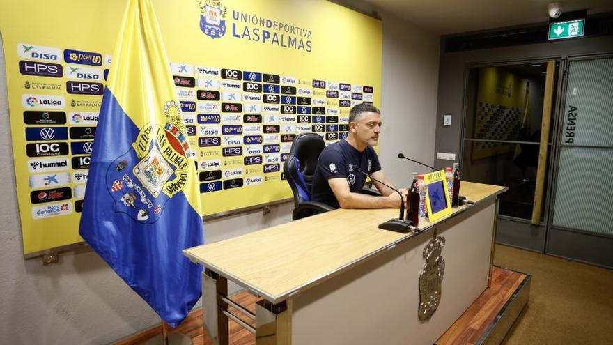 Pimienta, en su primera rueda de prensa presencial en Barranco Seco.