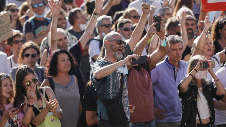 Un instant de la concentració contra les mascaretes del passat diumenge a Madrid.