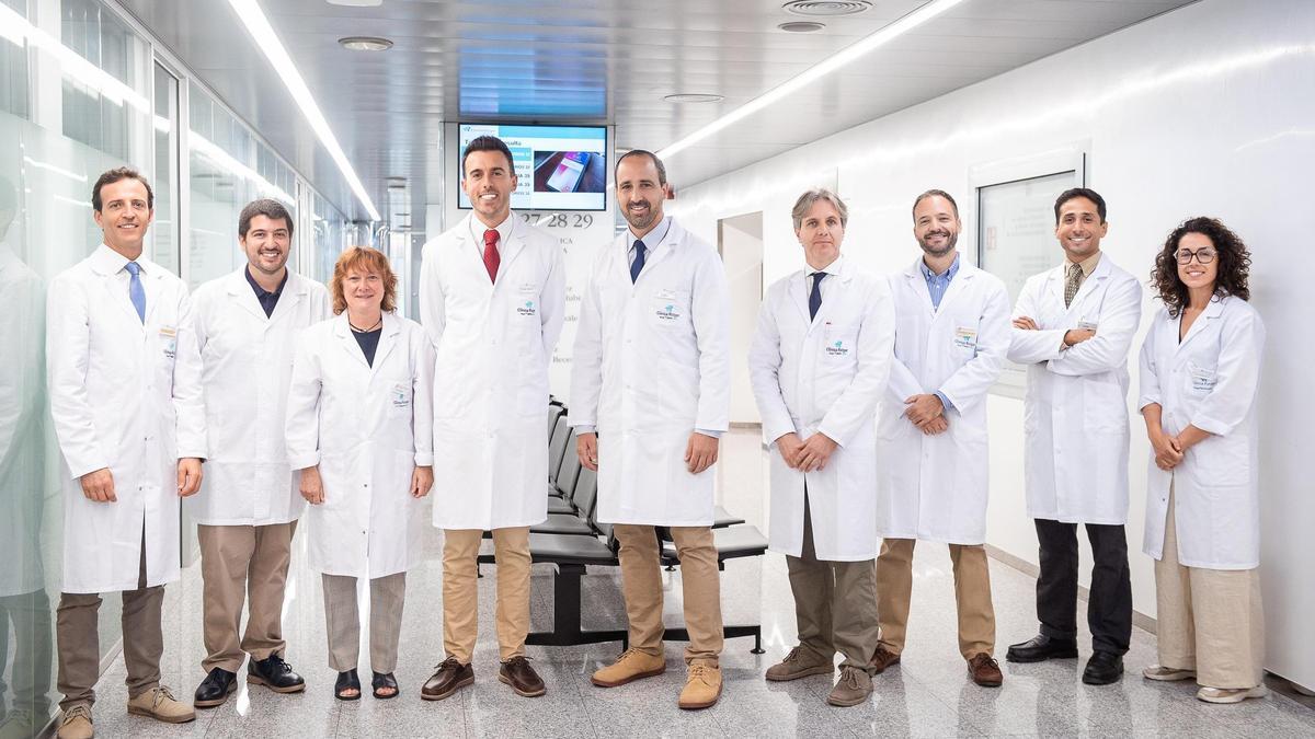 Equipo de Cirugía Ortopédica y Traumatología, liderado por el doctor Joan Calafat.