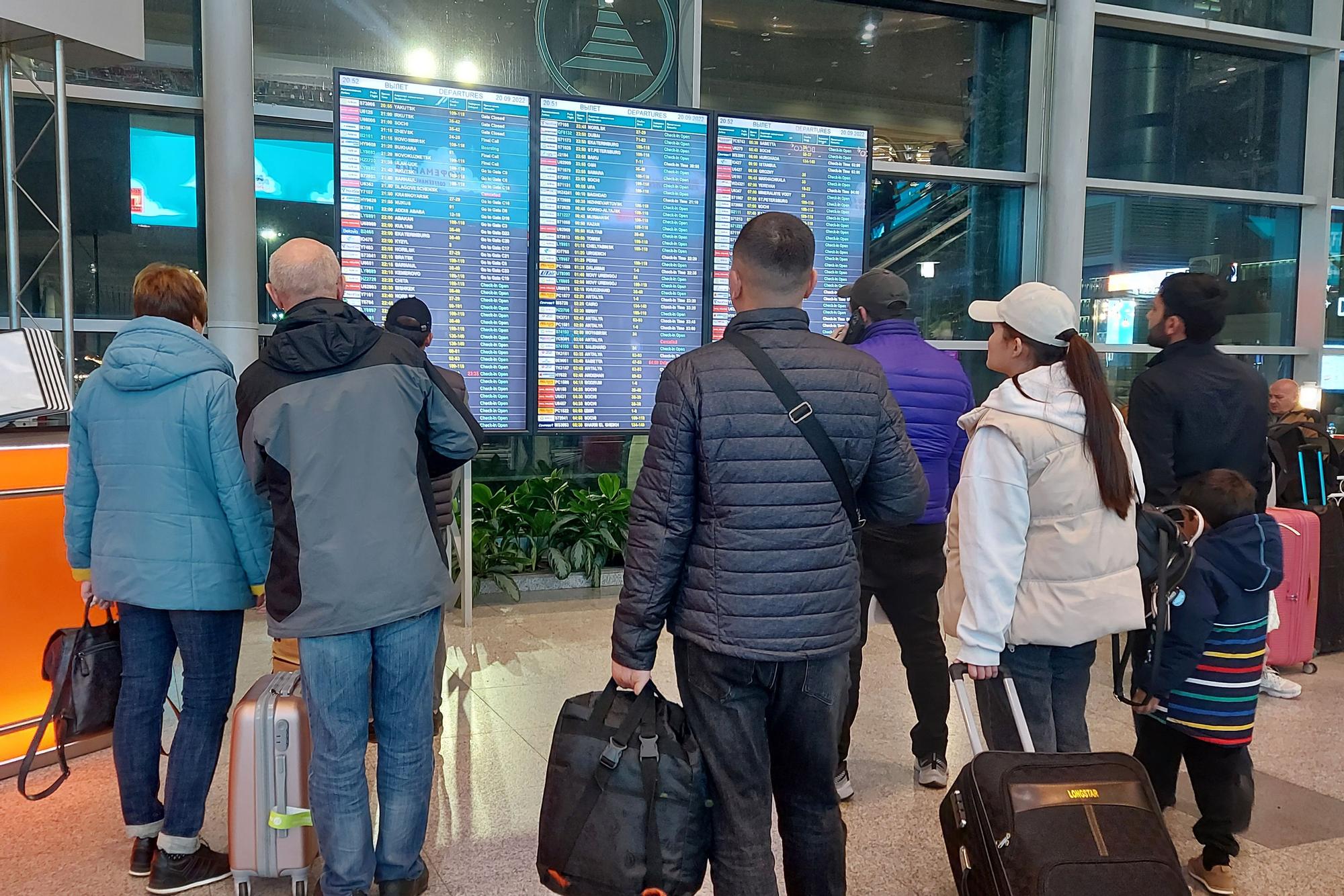 Ciudadanos rusos en un aeropuerto del país.