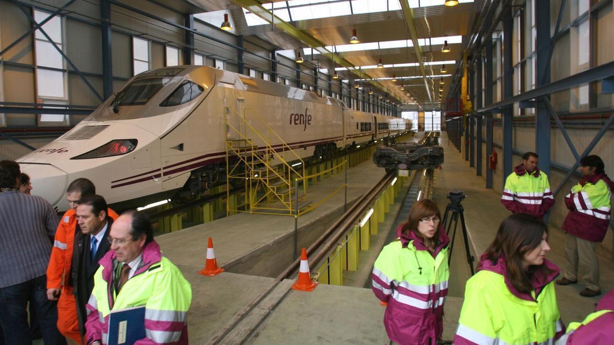 Los malagueños podrán conocer las instalaciones donde se llevan a cabo labores de reparación y revisión de los trenes de alta velocidad.
