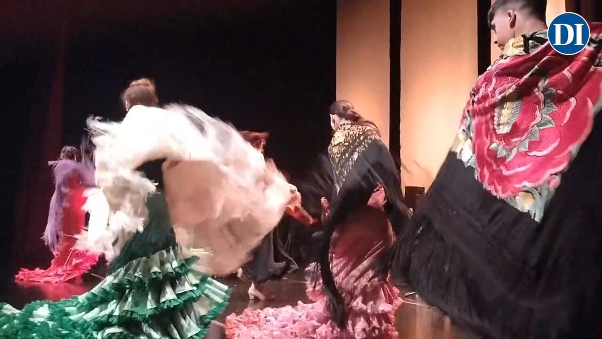 Masterclass de la bailaora Manuela Barrios 'Alegrías con bata de cola y mantón' en Ibiza