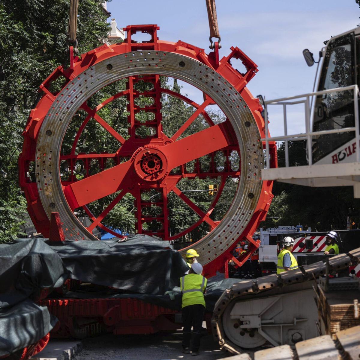 La tuneladora de l’L9-L10,  a un quilòmetre de Lesseps
