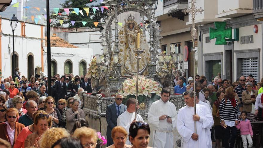 La villa culmina sus fiestas en honor a la virgen de la Candelaria