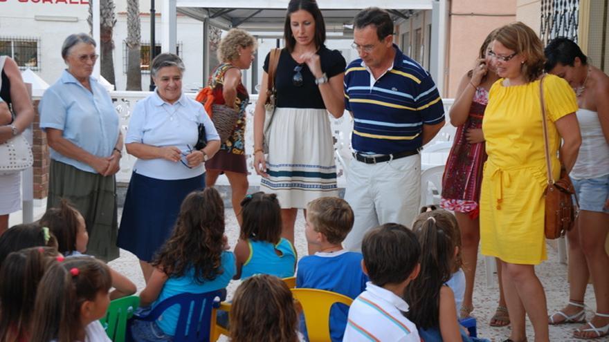 Bascuñana visita a menores tutelados en su etapa de consejero de Valcárcel.
