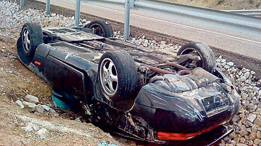 Aparatoso accidente de un Porsche 911
