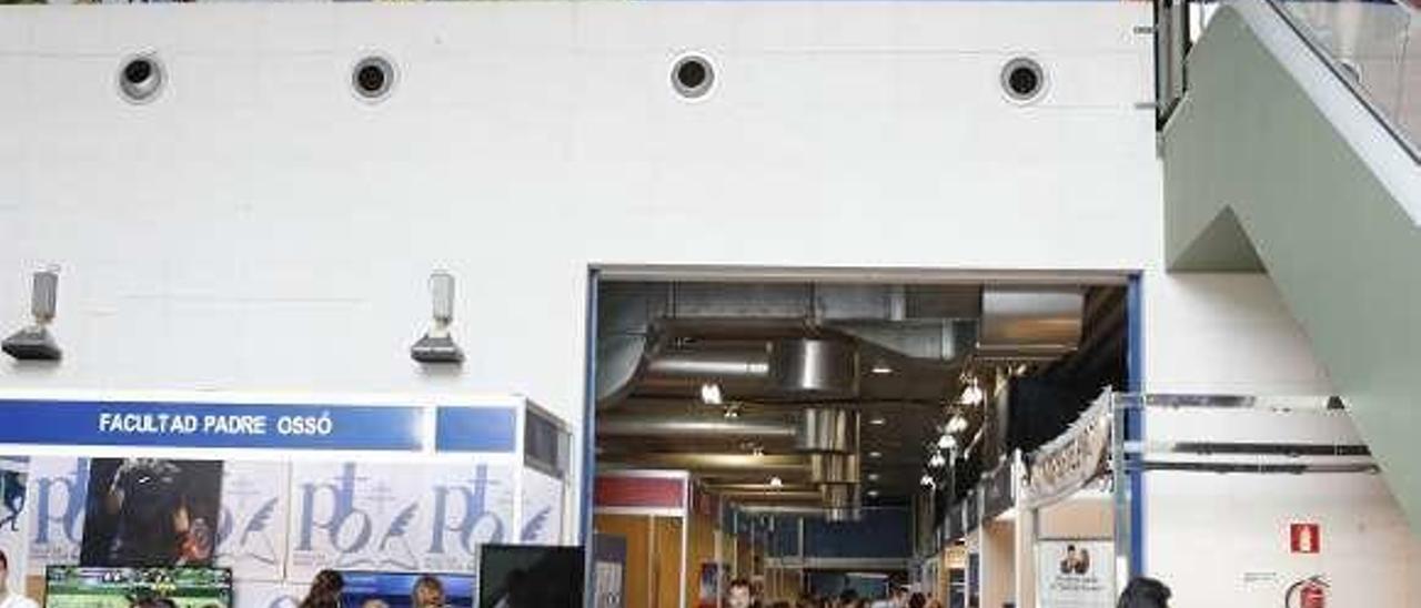 Oviedo se abre camino en la Feria La Nueva España