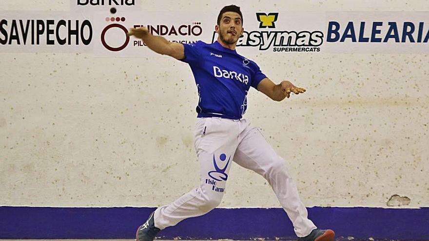 José Salvador, durant una partida. | LEVANTE-EMV