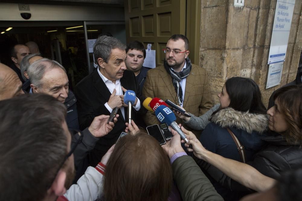 Acto del expresidente José Luis Rodríguez Zapatero en Oviedo.