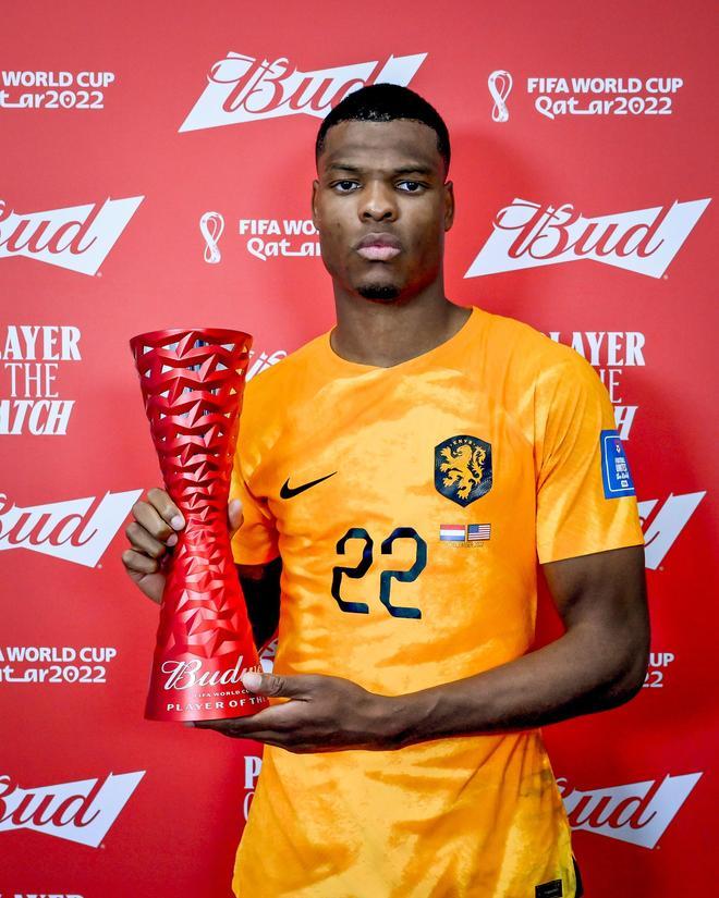 Denzel Dumfries ofreció su mejor versión en el duelo de octavos ante Estados Unidos: un gol y dos asistencias