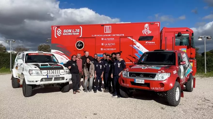 VÍDEO  | Estos son los coches y los pilotos del equipo mallorquín que participará en la 48ª edición del Rally Dakar