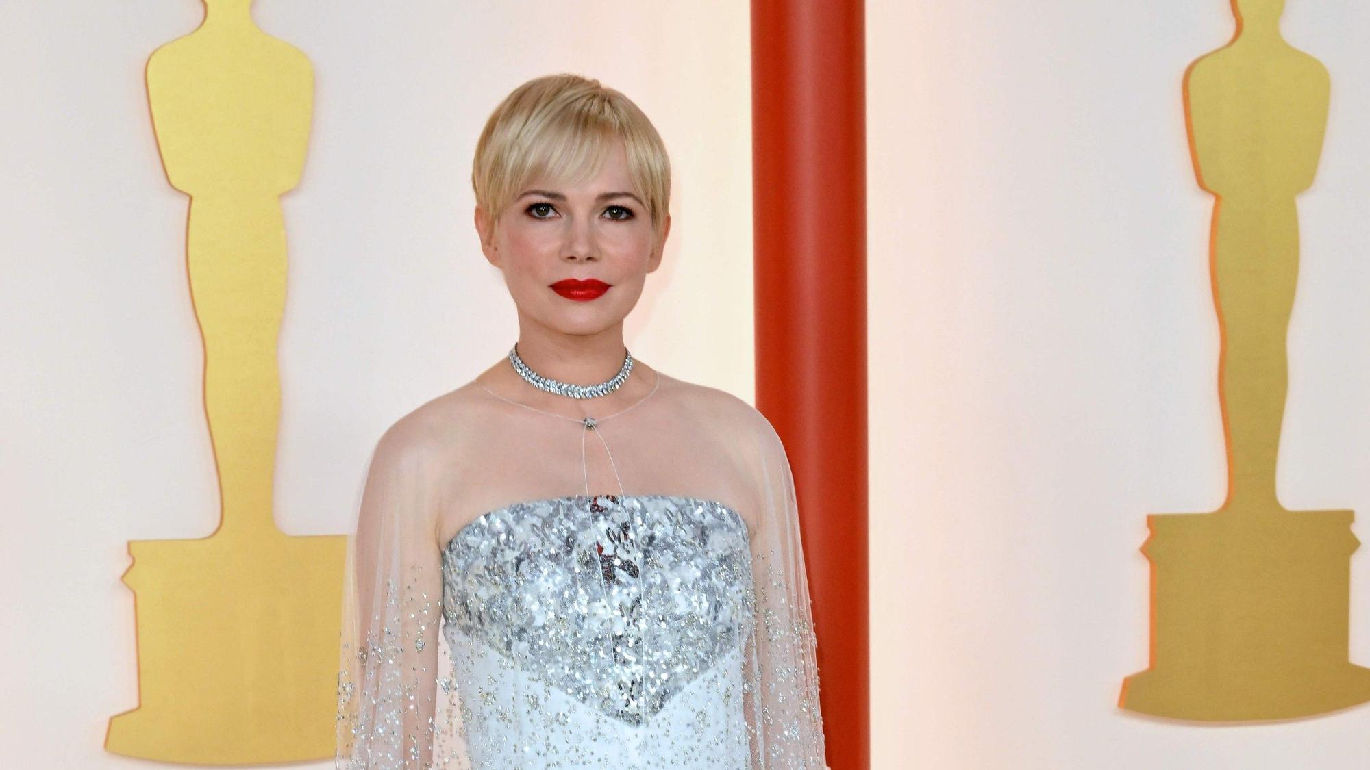 La actriz Michelle Williams llega a la gala de los Oscar de este año