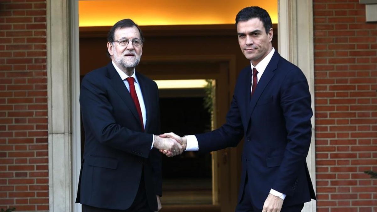 Rajoy y Sánchez, el pasado 23 de diciembre en la Moncloa.