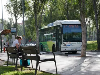 Sant Cugat tendrá nuevo servicio de buses urbanos: un acuerdo "histórico" con el AMB pone fin al conflicto
