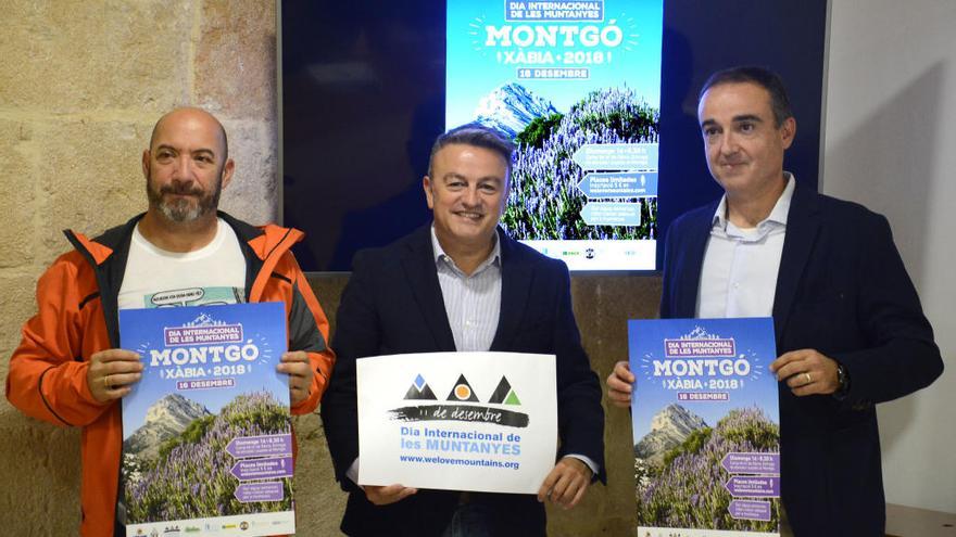 Xàbia difunde la proeza de la primera montañera ciega que ha subido al Montgó