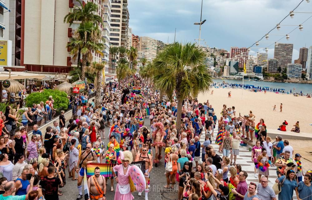 Desfile del Orgullo LGBTI en Benidorm