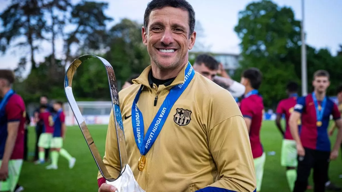 Belletti busca un p車quer in谷dito en la historia