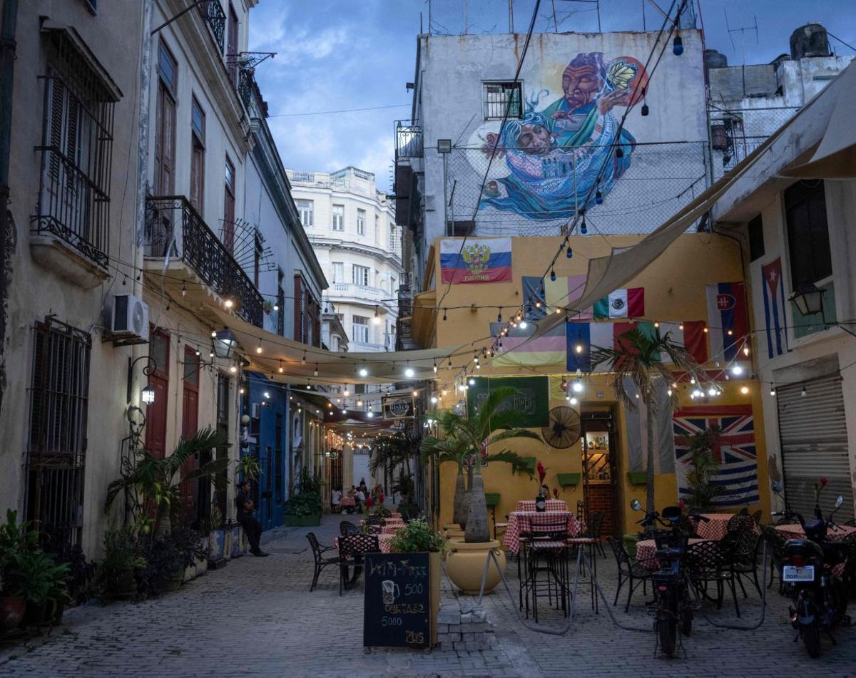 El "general estiu" treu el cap en una Cuba sufocada