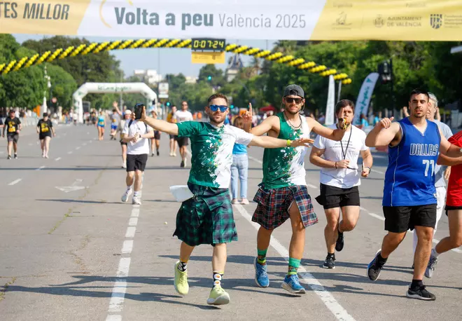 Búscate en la Volta a Peu a València 2025