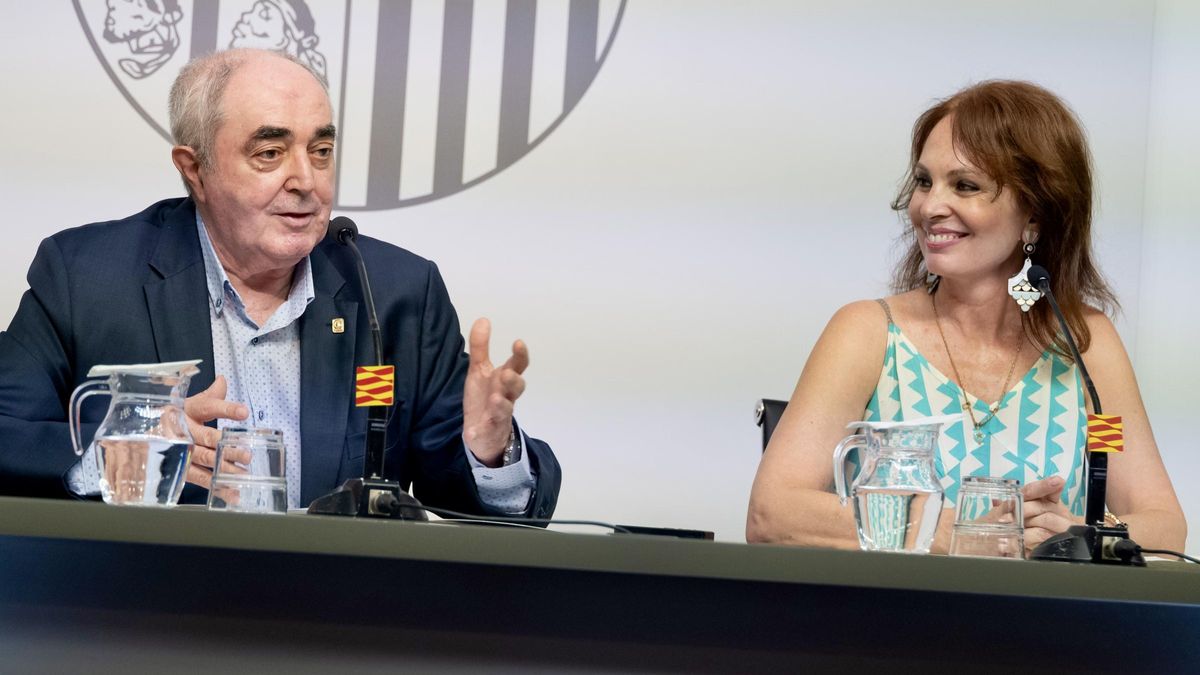 Manuel Rodríguez Chesa y Carmen Herrarte, este miércoles en la sala de prensa del Pignatelli.