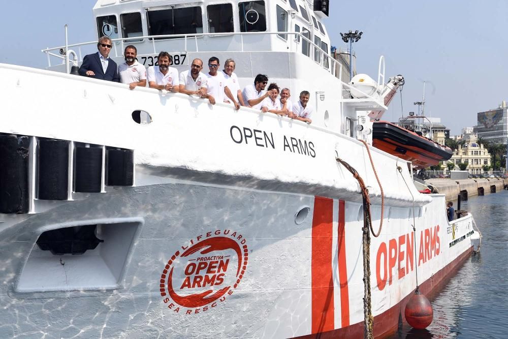 El remolcador de más de 40 años fue donado y rehabilitado durante cinco meses por la ONG entre A Coruña y Burela.