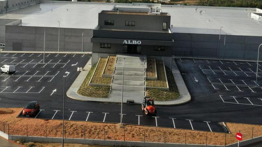 Vista general de la nueva planta de la conservera Albo en la Plisan.