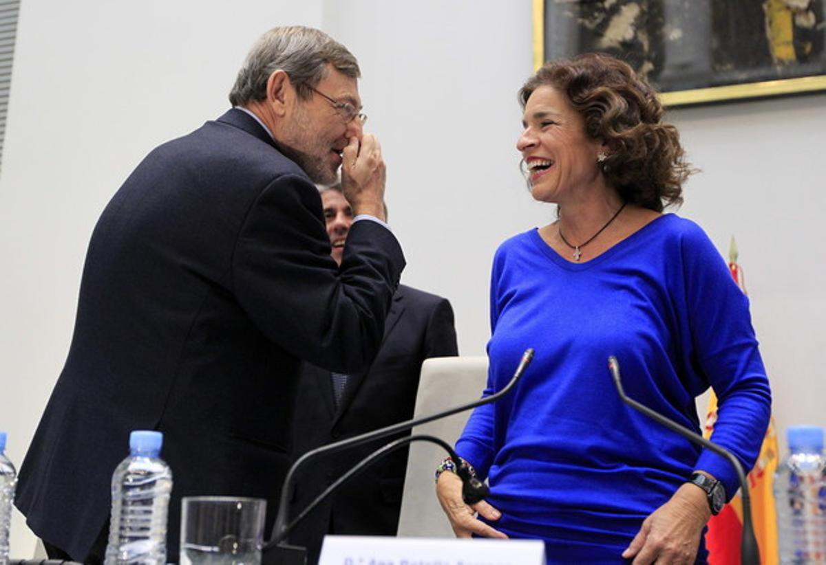 L’alcaldessa de Madrid, Ana Botella, i el portaveu socialista a l’ajuntament, Jaime Lissavetzky, el dia 18. L’alcaldessa de Madrid, Ana Botella, i el portaveu socialista a l’ajuntament, Jaime Lissavetzky, el dia 18.