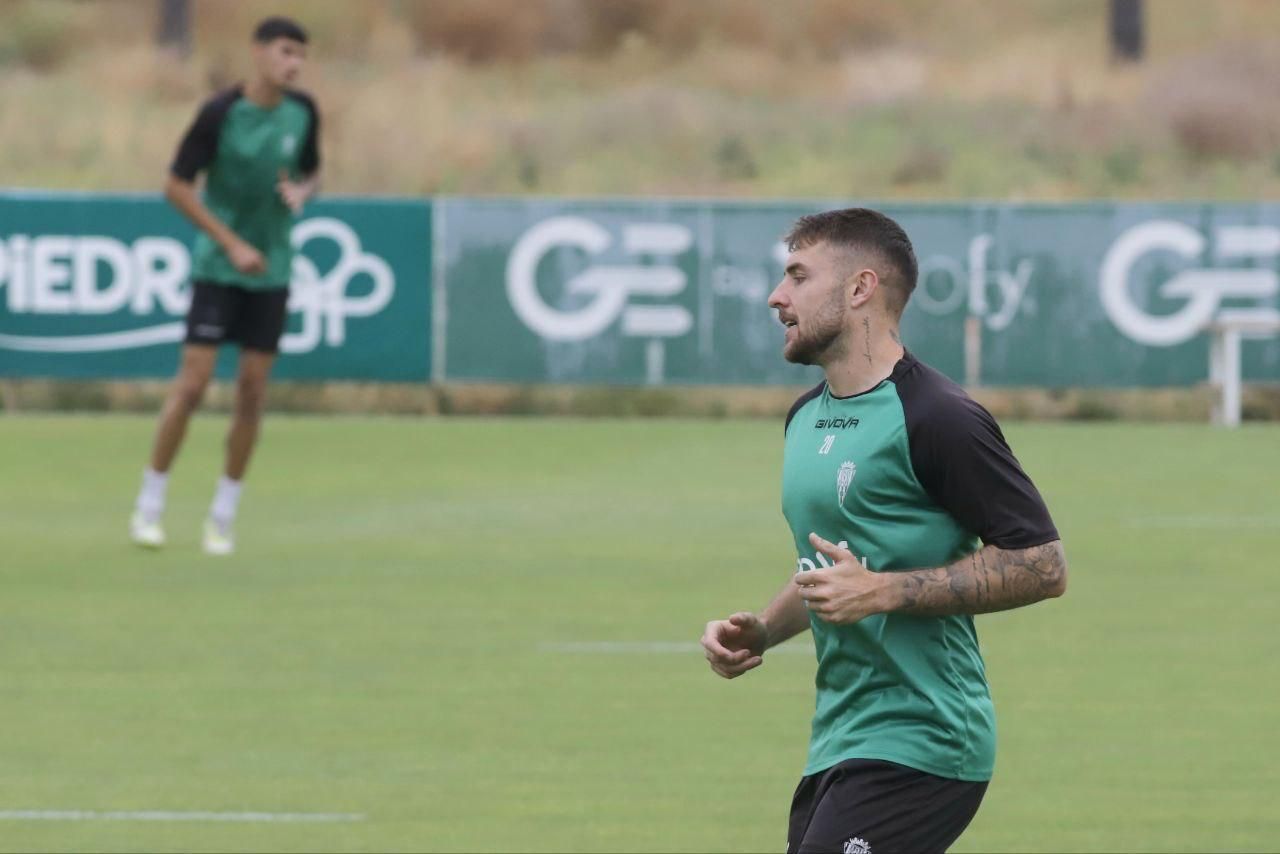 El Córdoba CF prepara el play off de ascenso a Segunda ante el Barcelona B