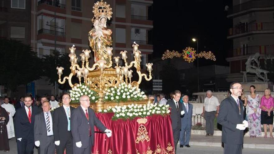 Cehegín Misa y procesión en el día grande de la patrona