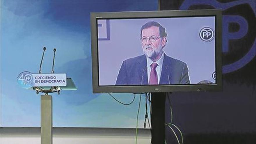 Rajoy confía en la chequera del Gobierno para frenar a Rivera