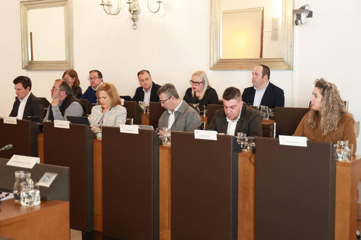 La mejora de la vida en las zonas rurales como protagonista del pleno en la Diputación de Cáceres