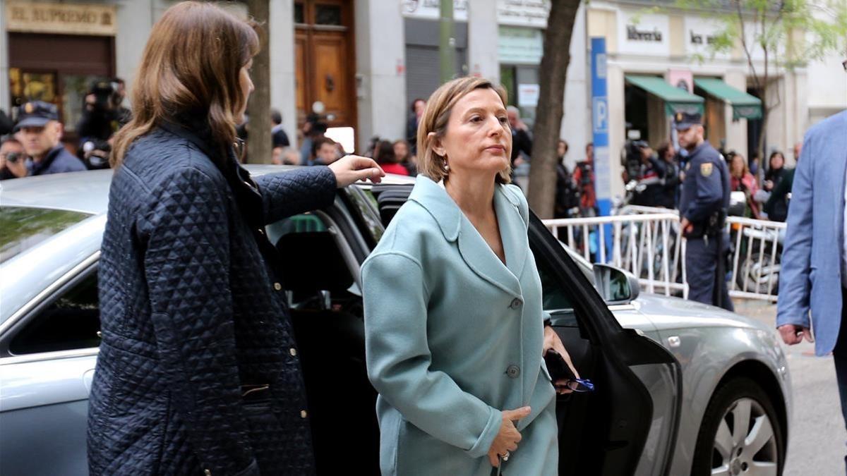 La presidenta del Parlament, Carme Forcadell, esta mañana a su llegada al Tribunal Supremo.