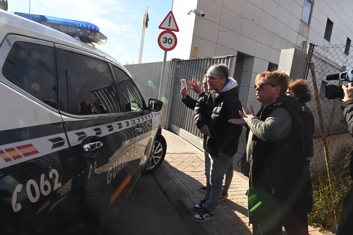 Vídeo: Entrada de Abdelkader B. a los Juzgados de Vila-real