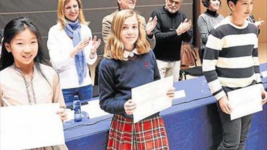 La Conselleria de Educación distingue a los 209 mejores alumnos de Primaria de la provincia