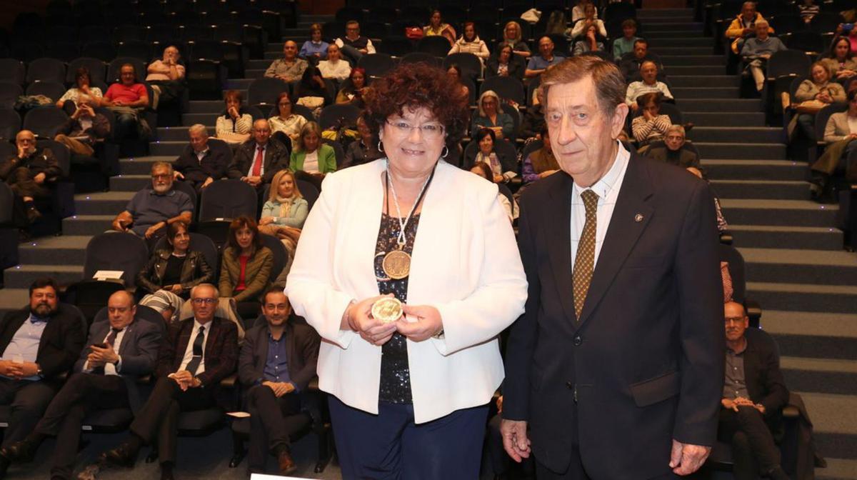 África González y José Luis Vázquez, durante el acto.   | // JOSÉ LORES