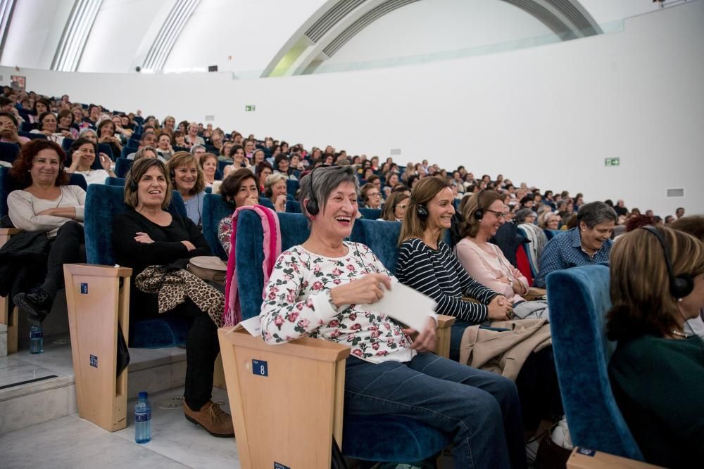 Encuentro de Siri Hustvetd con clubes de lectura de toda España
