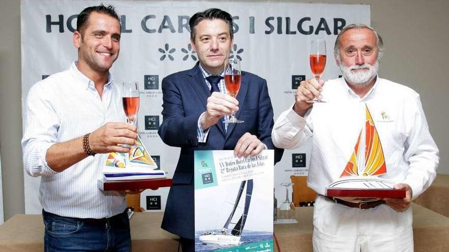 Brindis en homenaje a los 20 años que cumple el Trofeo Hotel Carlos I Silgar. // FdV